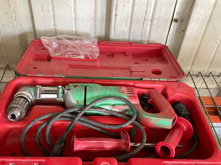 #4032-•-(2)-milwaukee-right-angle-drills-image-3