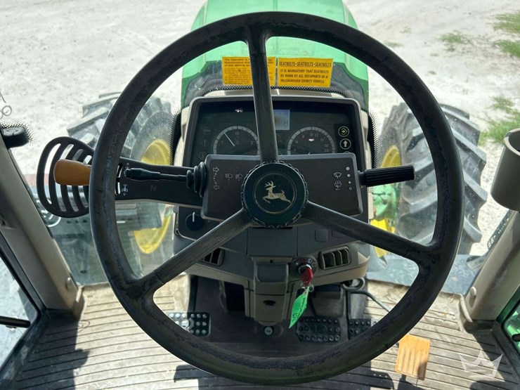 2014-john-deere-6125m-image-14