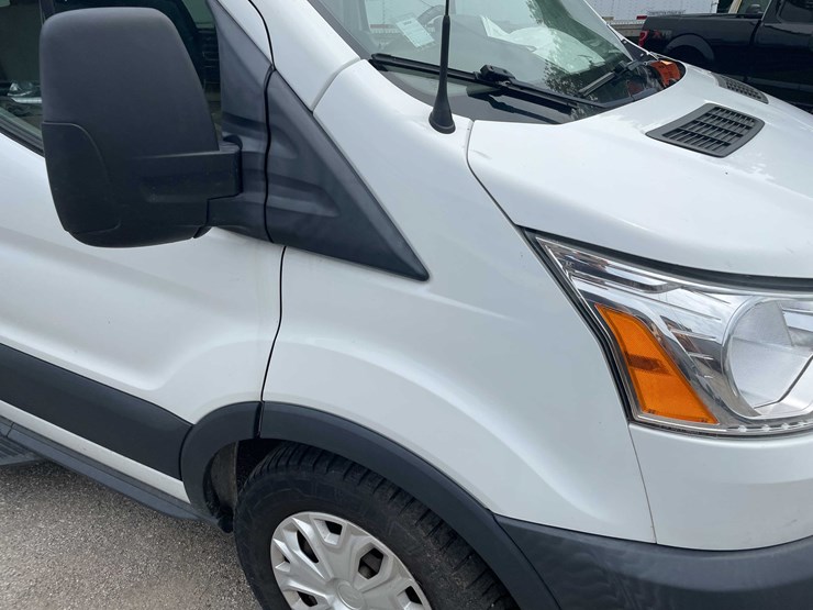 2018-ford-transit-image-17