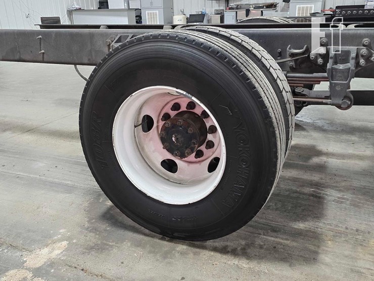 2019-ford-f750-image-22