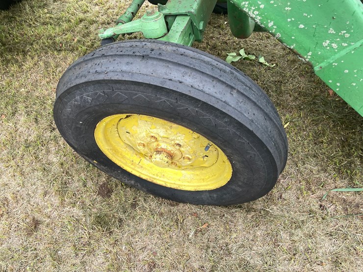 john-deere-420-image-22