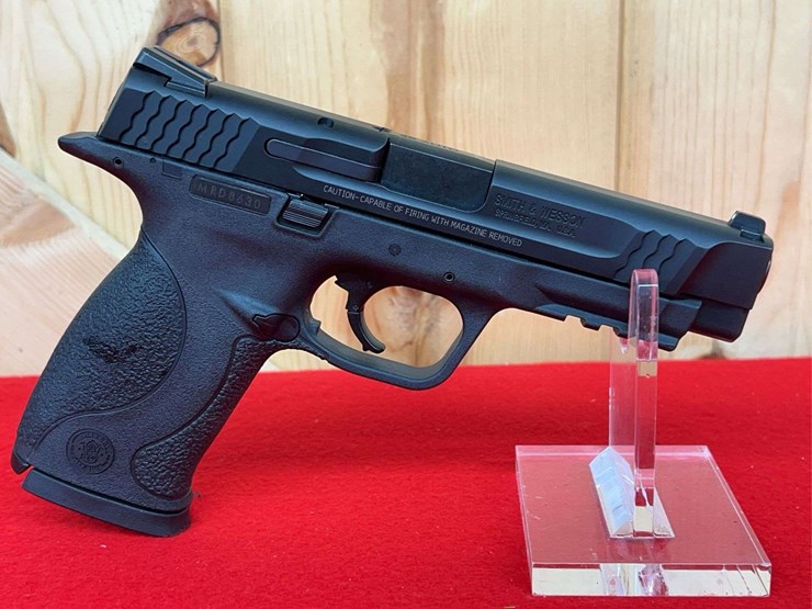 s&w-model-m&p-.45-acp-semiauto-pistol-image-5