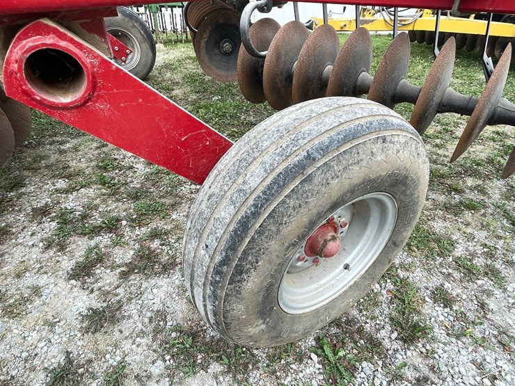 #2258-•-case-3800-disk-harrow-image-9