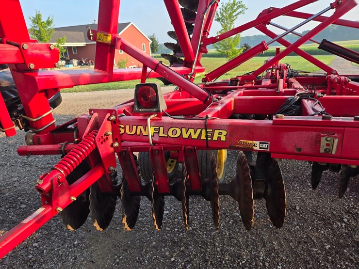 2014-sunflower-6630-32-image-27