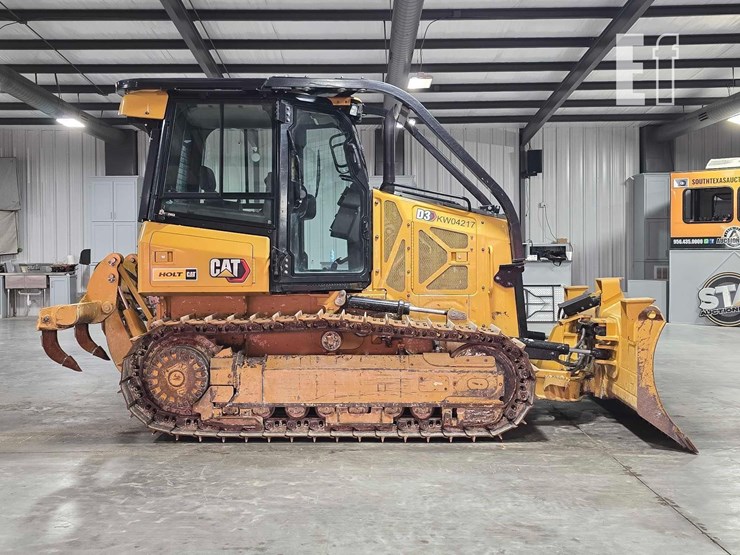 2022-caterpillar-d3-image-6