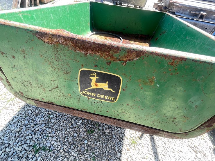 john-deere-10-image-6