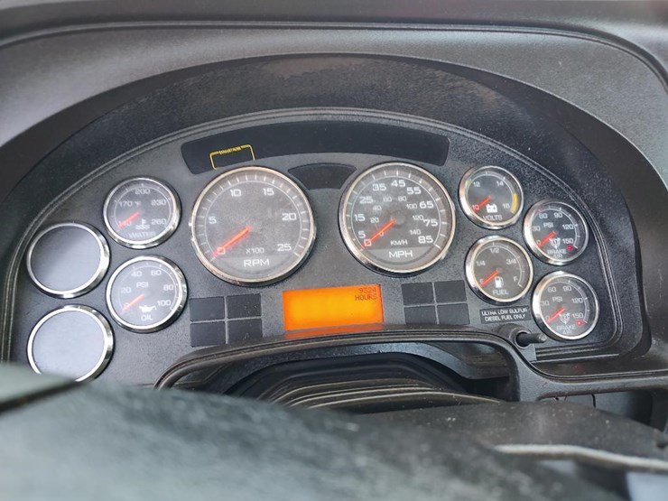 2012-international-prostar-image-34