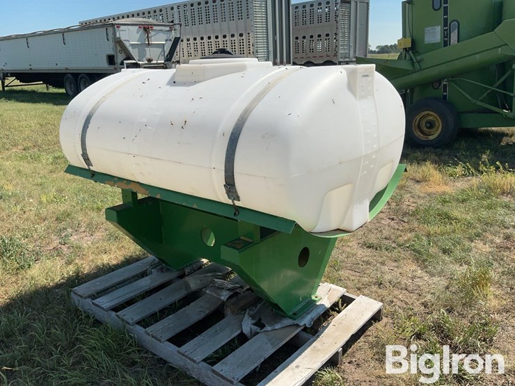 300-gal-poly-tank-image-3