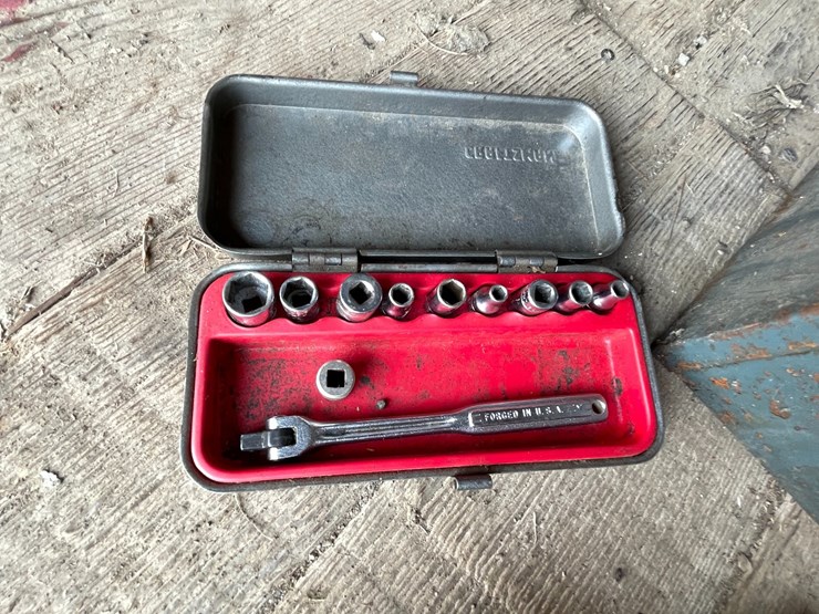 #2340-•-(2)-tool-boxes-and-contents-image-5