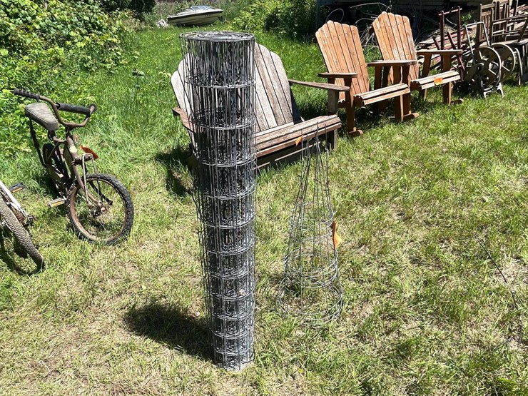 #3302-•-wire-fencing-and-tomato-cages-image-3