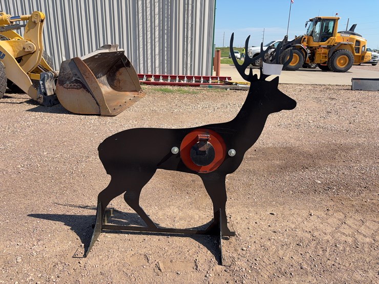 ar500-steel-deer-shooting-target-with-heart-flapper-image-7