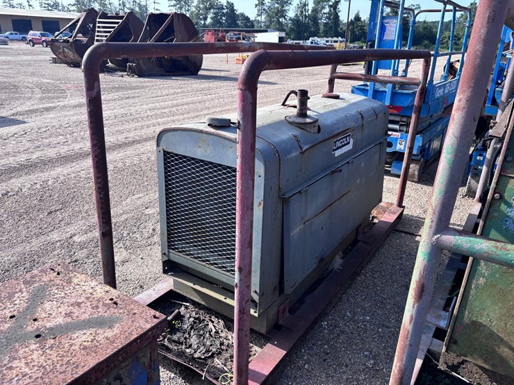 #39033-•-lincoln-sa-250-welding-machines-|-for-parts/repairs-image-3