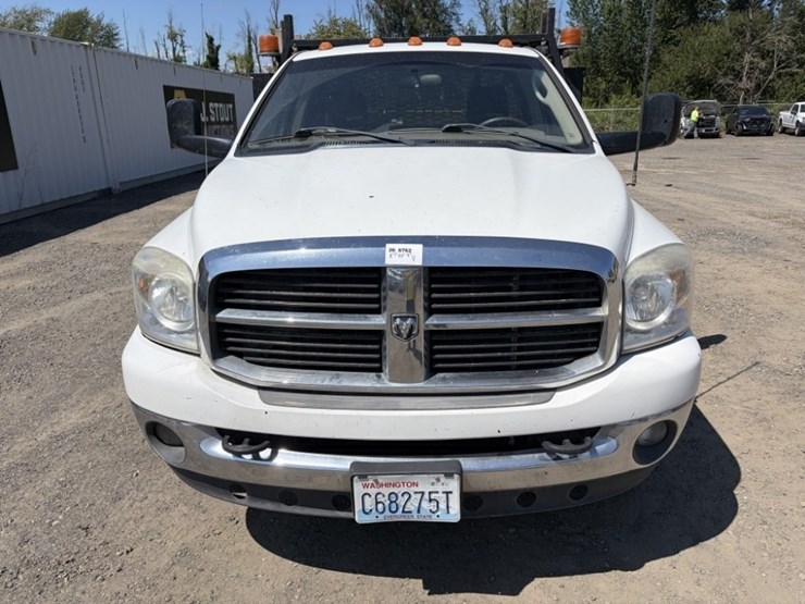 2008-dodge-ram-3500-image-8