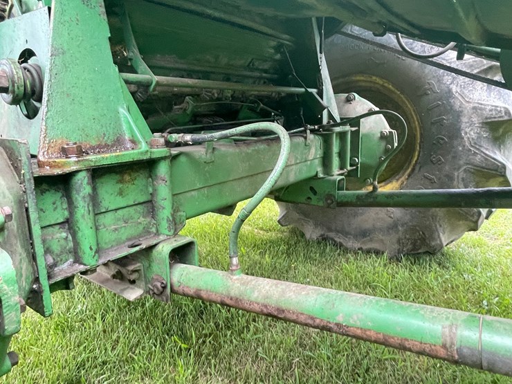 john-deere-4420-image-15