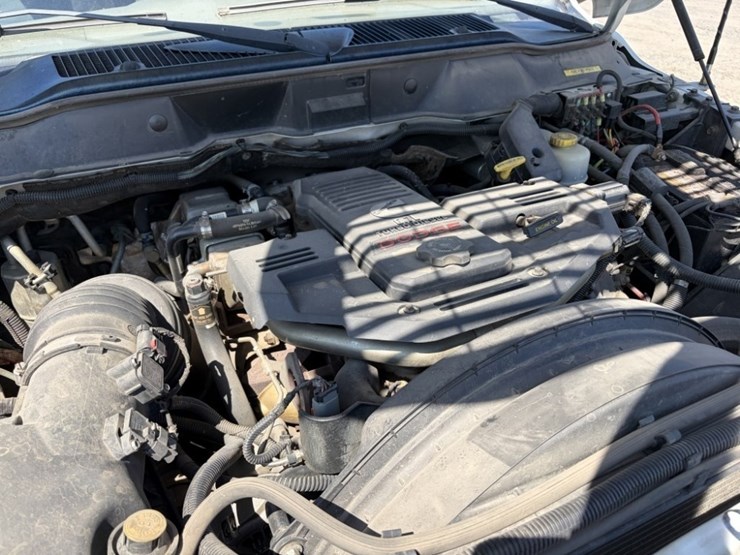 2008-dodge-ram-3500-image-12