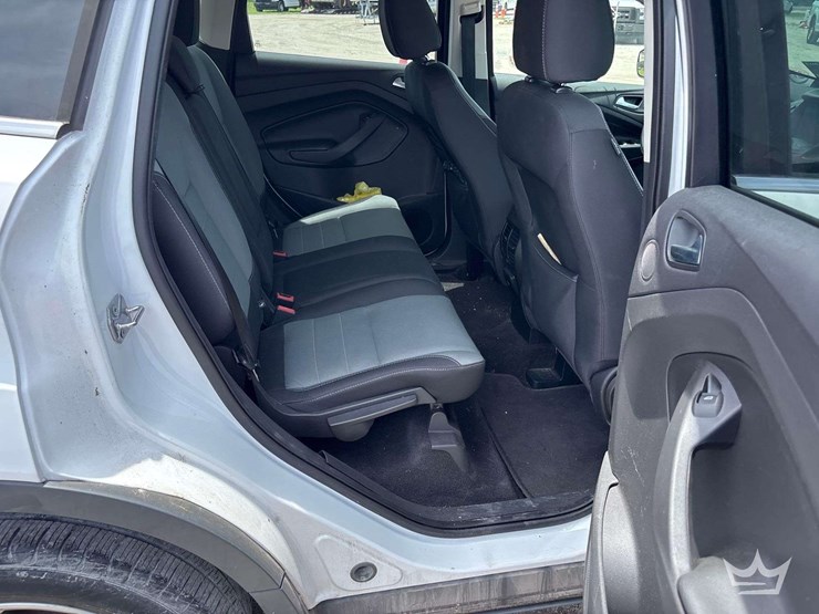 2016-ford-escape-image-26