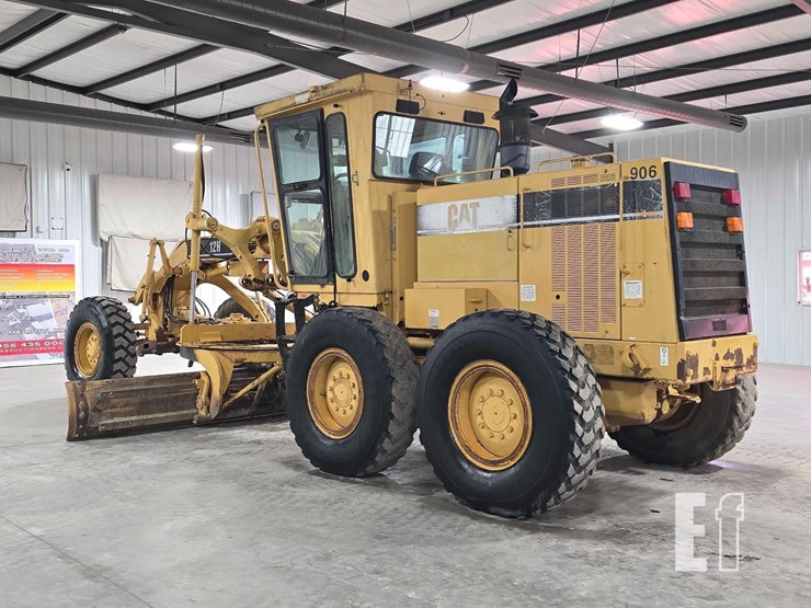 2003-caterpillar-12h-image-4