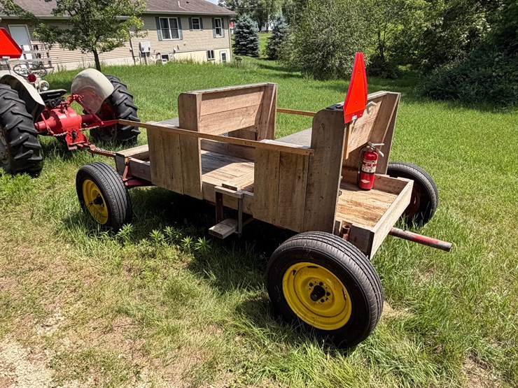 #1927-•-double-bench-parade-wagon-image-8