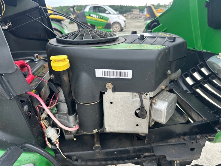 john-deere-la120-image-24