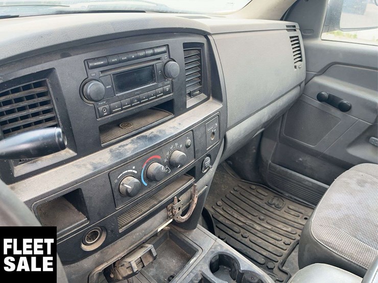 dodge-2500-image-16