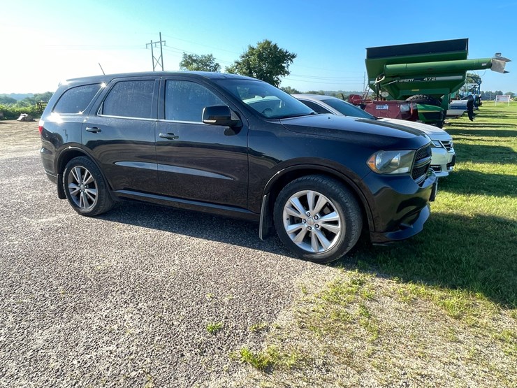 2013-dodge-durango-image-4