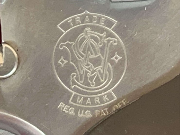 s&w-model-686-2-.357-magnum-da-revolver-image-15