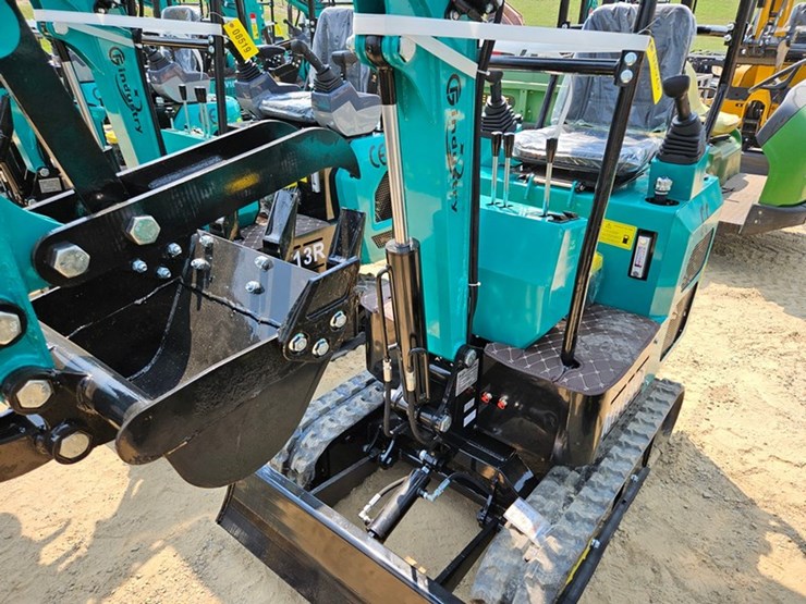 2026-cfg-industry-mh13rx-image-9