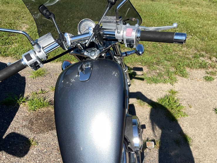 #1014-•-2005-suzuki-boulevard-s50-(has-wi-title)-image-20