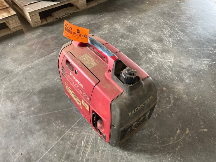 #5809-•-honda-eu2000-generator-image-1