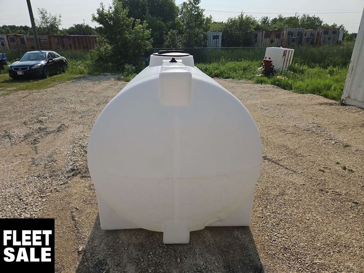 3637lt-holding-tank-image-3
