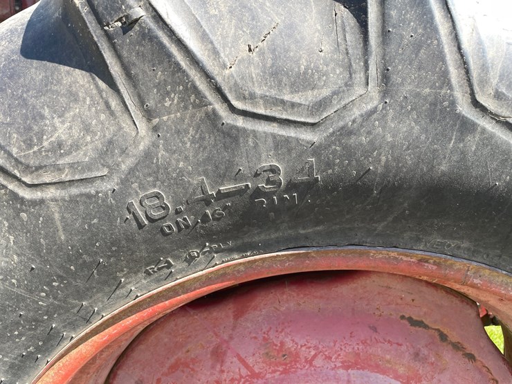 #1020-•-farmall-656-gas-tractor-(augusta,-wi)-image-13