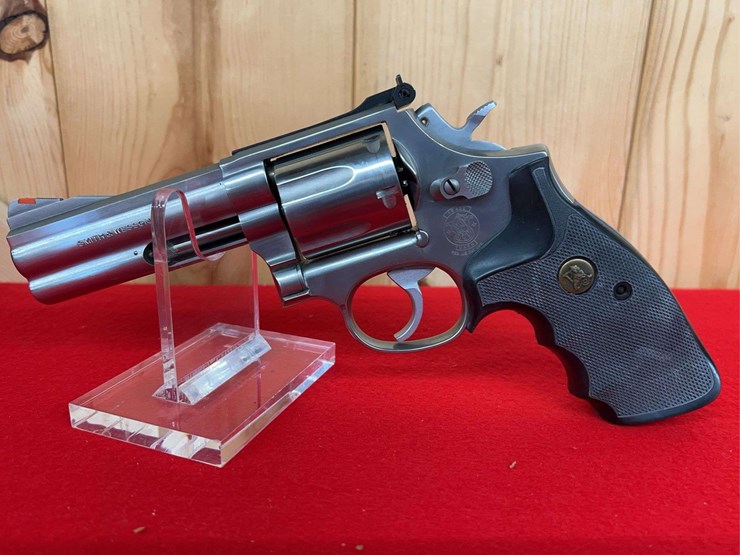 s&w-model-686-2-.357-magnum-da-revolver-image-2