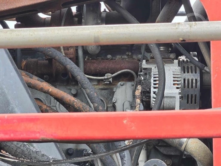 2013-case-ih-patriot-3230-image-17
