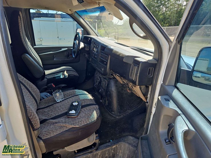 2013-gmc-1500-image-24