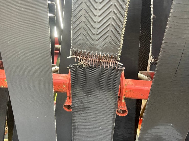 hesston-5500-image-24