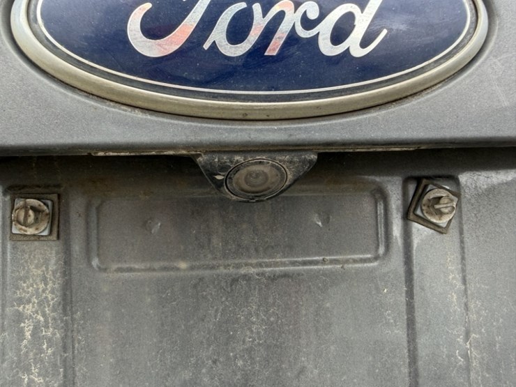 2016-ford-escape-image-19