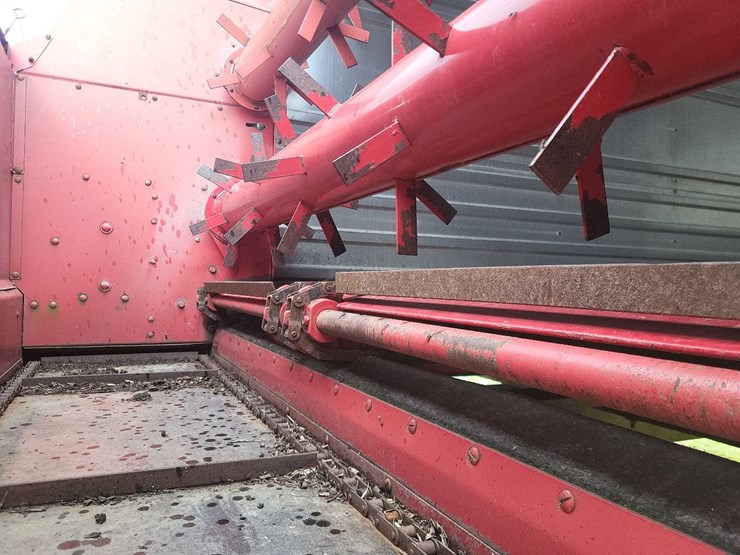 gehl-970-silage-wagon-w/gehl-tandem-axle-running-gear-image-19