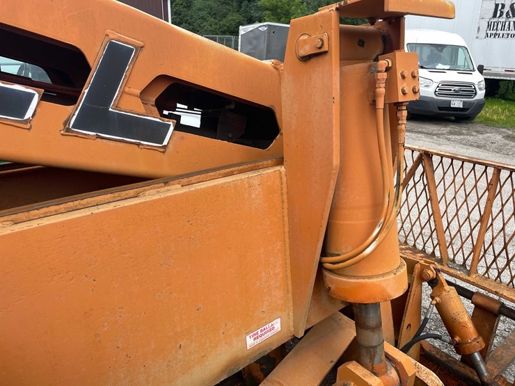 #1100-•-lull-highlander-ii-telehandler-image-19
