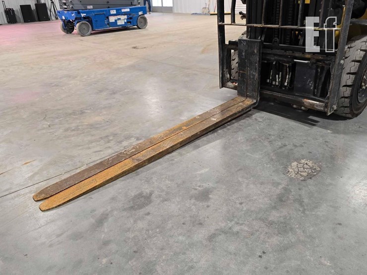 2020-caterpillar-gp25n-image-9
