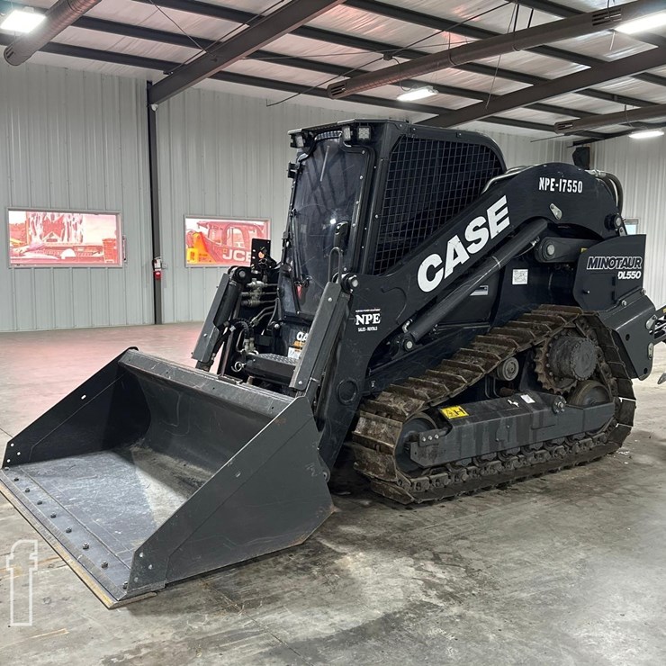 2025 CASE DL550