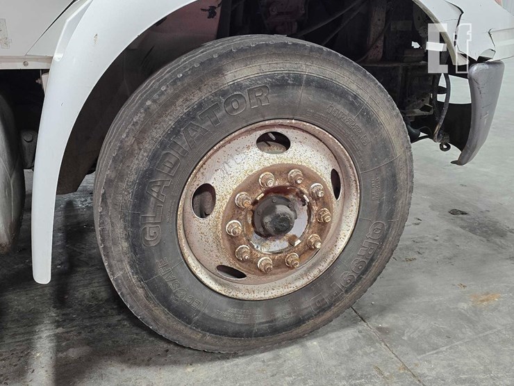 2008-international-durastar-4300-image-23