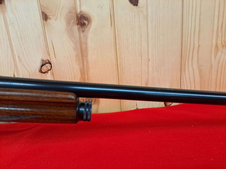 browning-a5-light-twelve-12-gauge-semiauto-shotgun-image-11