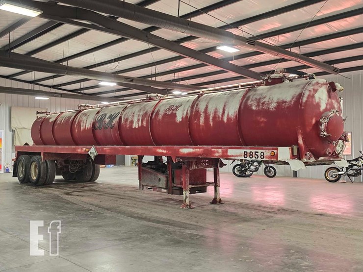 2009-troxell-tanker-image-2