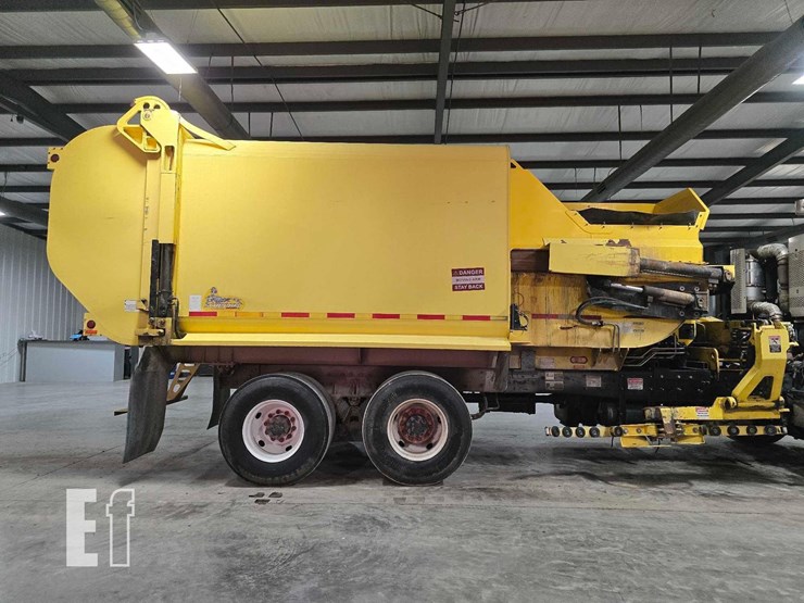 2016-mack-leu613-image-19