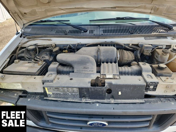 2007-ford-e350-image-25