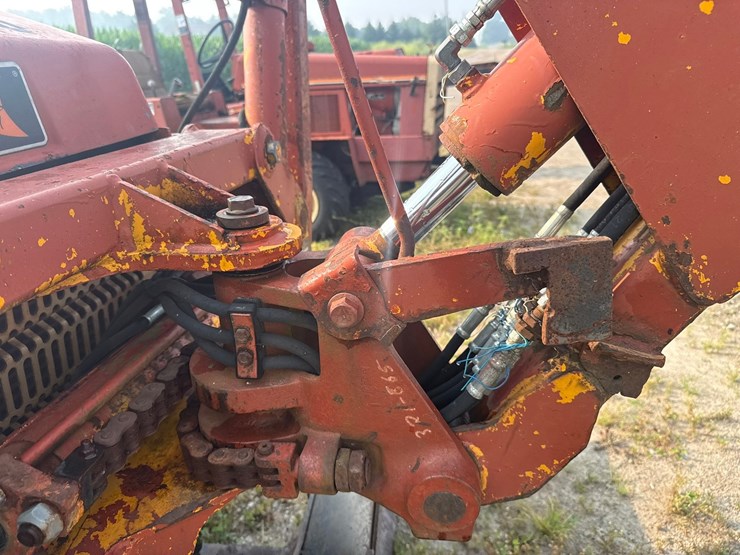 ditch-witch-rt40-image-16