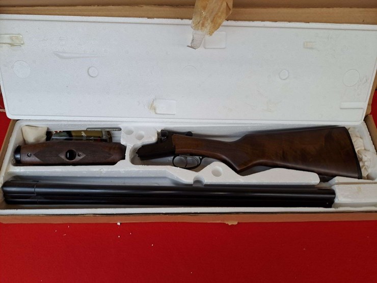 stoeger-uplander-12-gauge-double-barrel-shotgun-image-1
