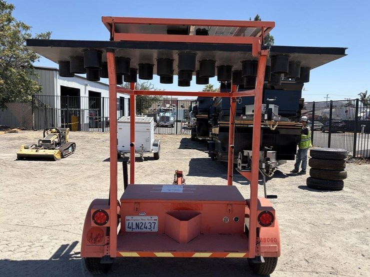 2011-myers-and-sons-gb-4001-arrowboard-trailer-image-4