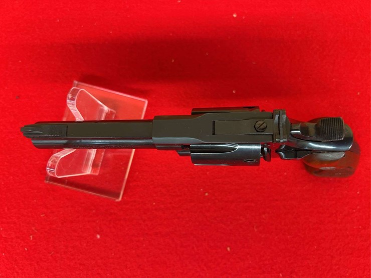 stoeger-llama-martial-.38-special-da-revolver-image-3