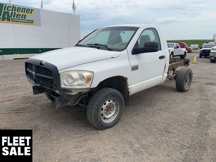 dodge-2500-image-1
